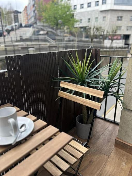 ビルバオPiso Deluxe Con Balcon Cerca Del Casco Viejoアパートメント エクステリア 写真
